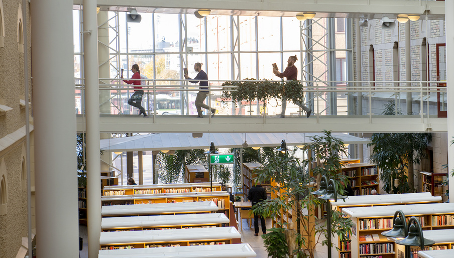 Library stories – François Fogel